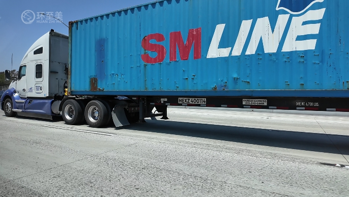 LTL vs FTL：你的美国物流该选拼车还是整车？